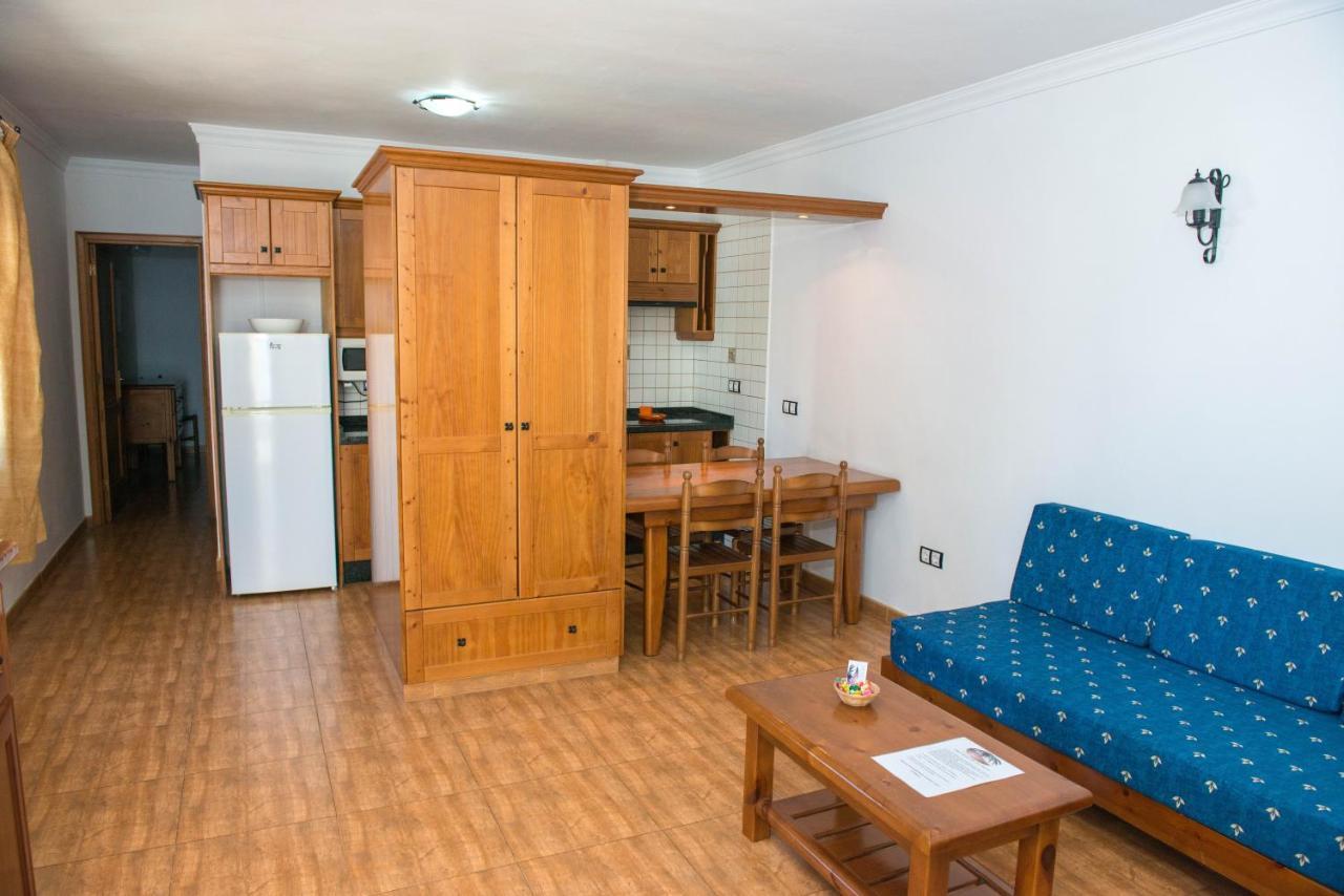 פרונטרה Apartamentos La Palmera מראה חיצוני תמונה