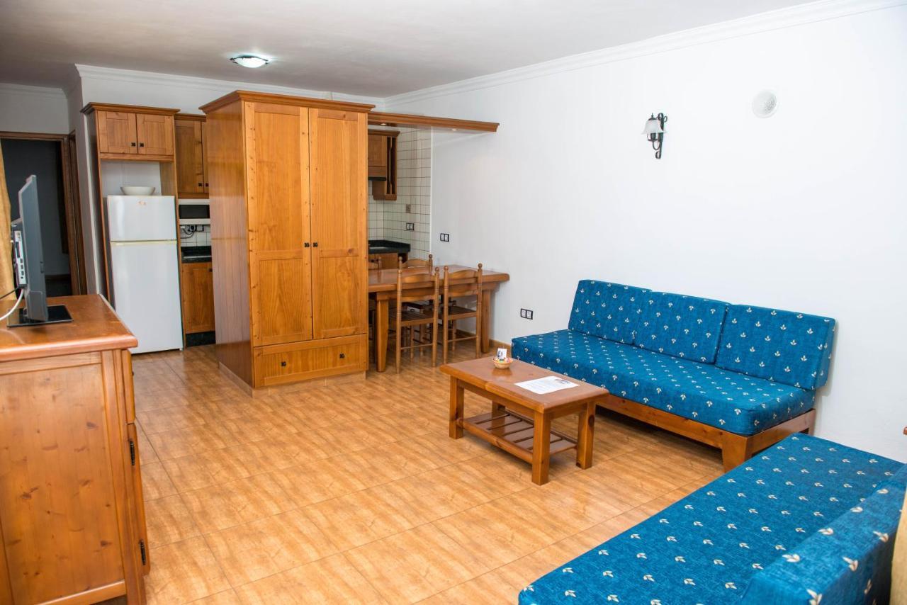 פרונטרה Apartamentos La Palmera מראה חיצוני תמונה